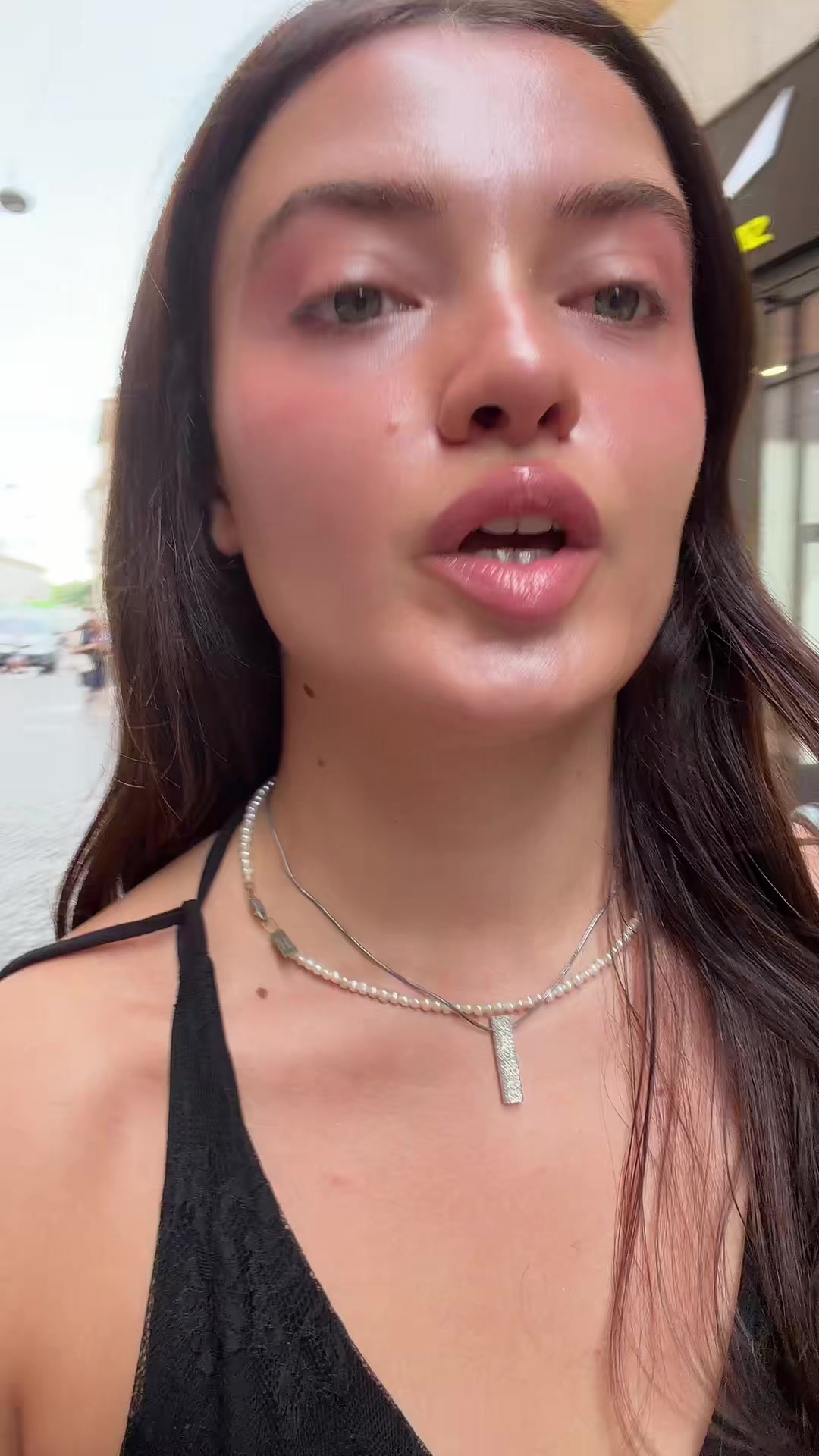 @Itzanna