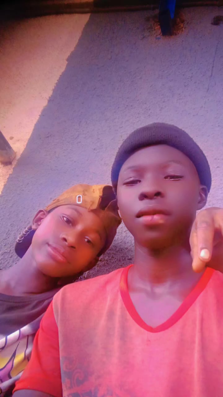 @Team King  Davido☠️⚔️🤩🤑