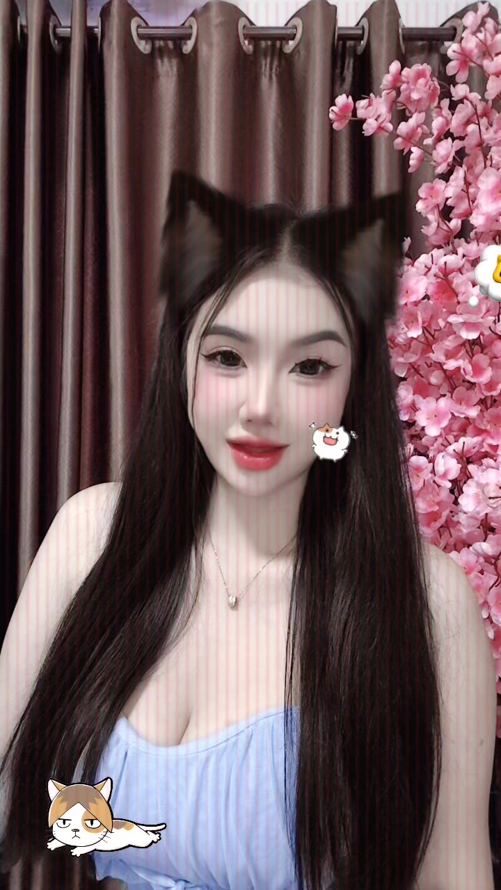 @nkauj see xyooj