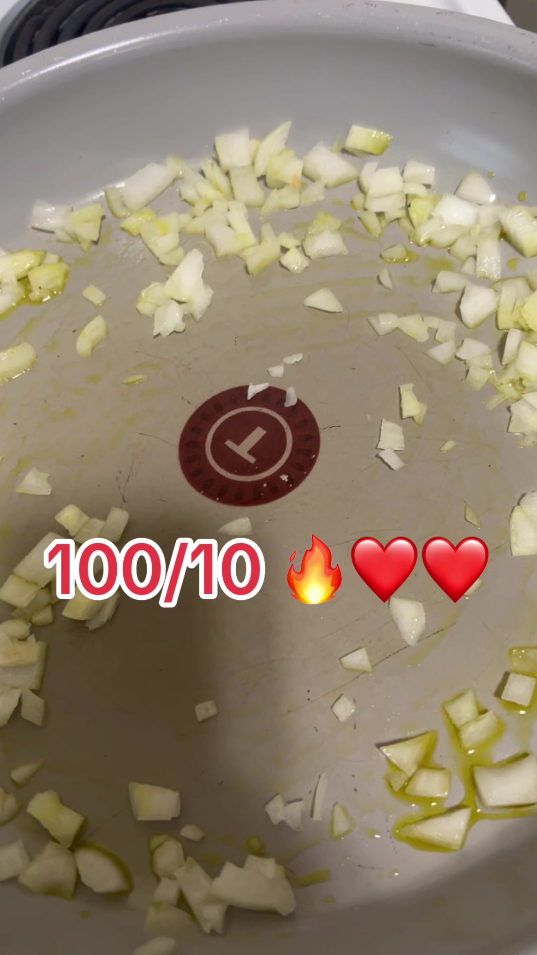 @Lexi Lou💕🪩🫶🌟☮️