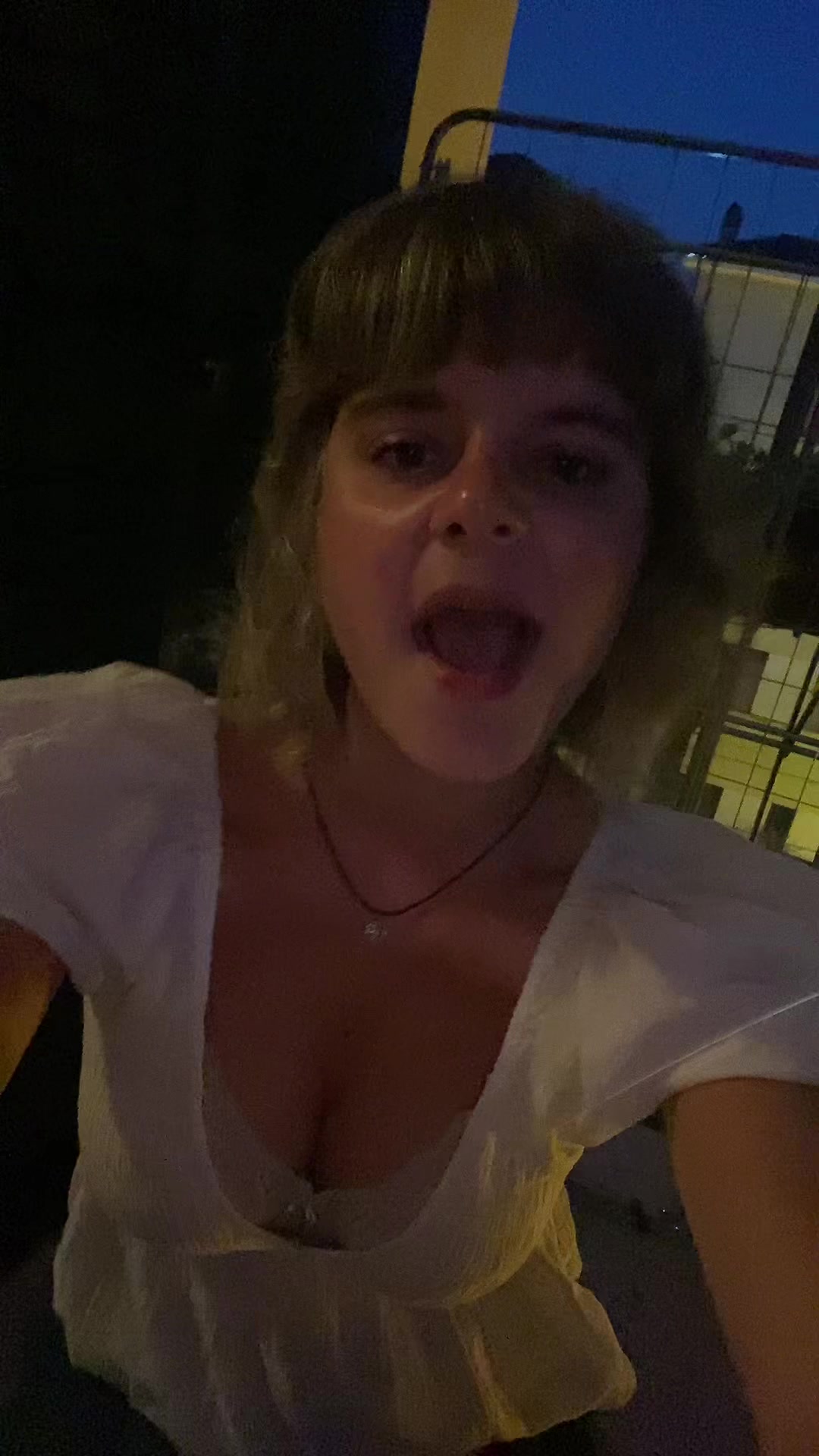@Sofia