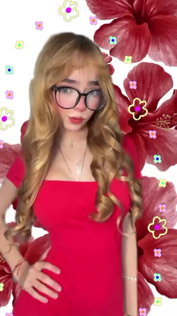 @✨️☆L☆I☆L☆Y☆✨️