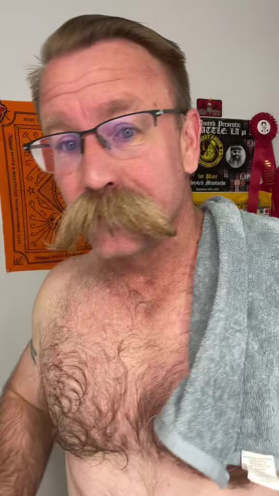 @Bobandelliothismustache
