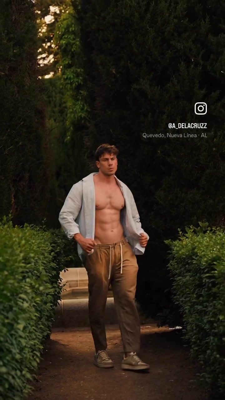 @GayMomentsTiktok