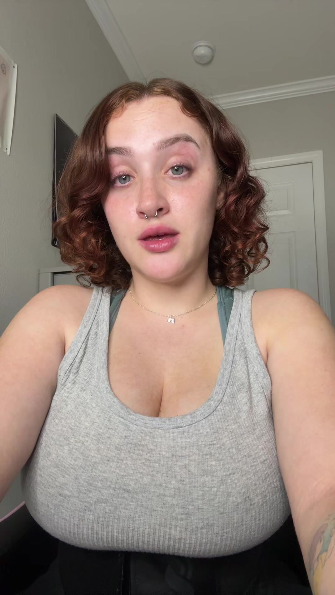 @claraharlanxo