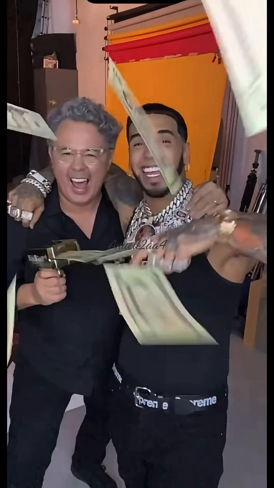 @Anuel