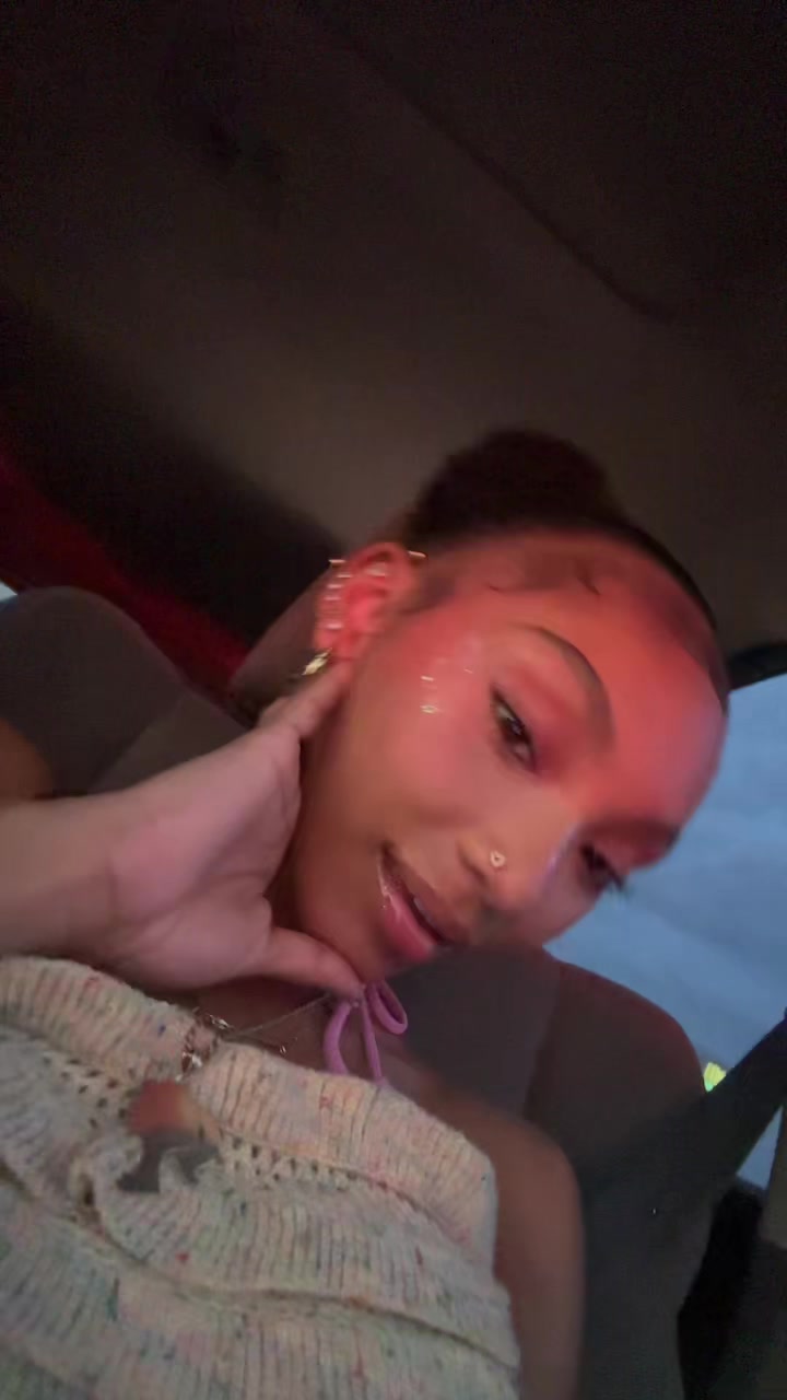 @aprettygirl