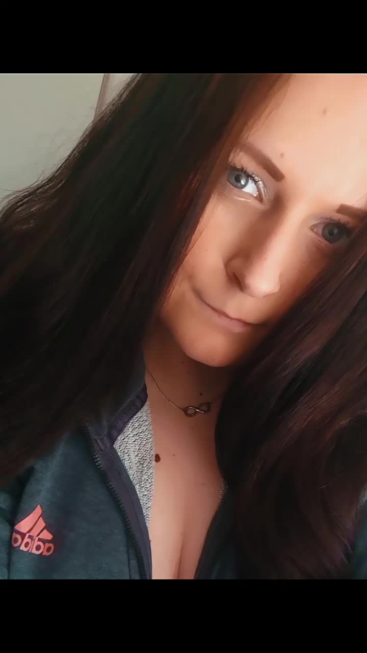 @◦•❤♡ㄥ乇卂♡❤•◦