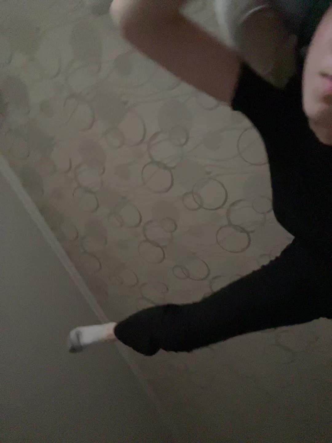 @V