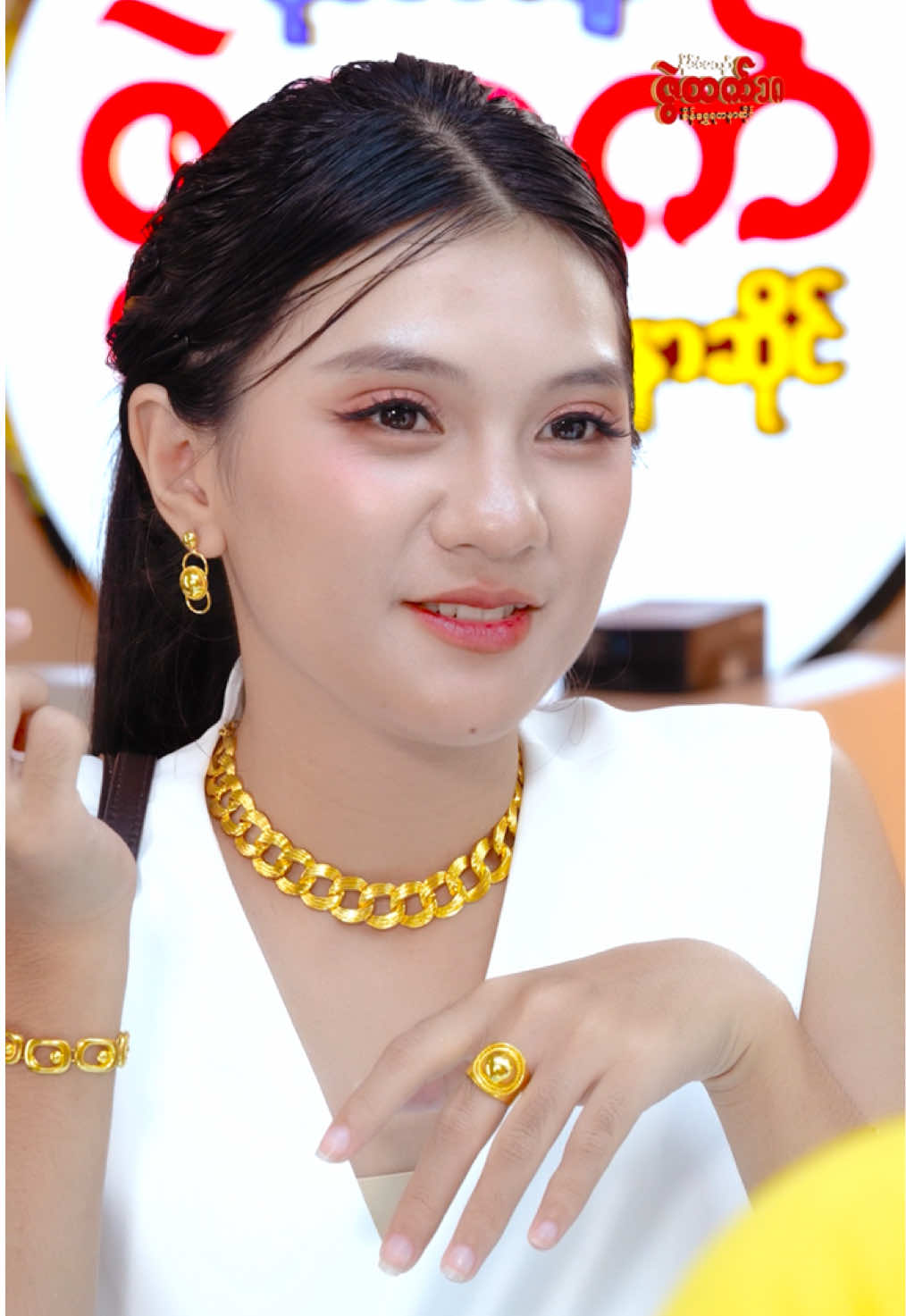 @ZweHtet Gold &Jewellery
