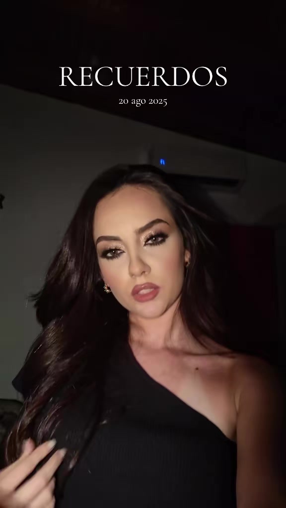 @Laura Santana