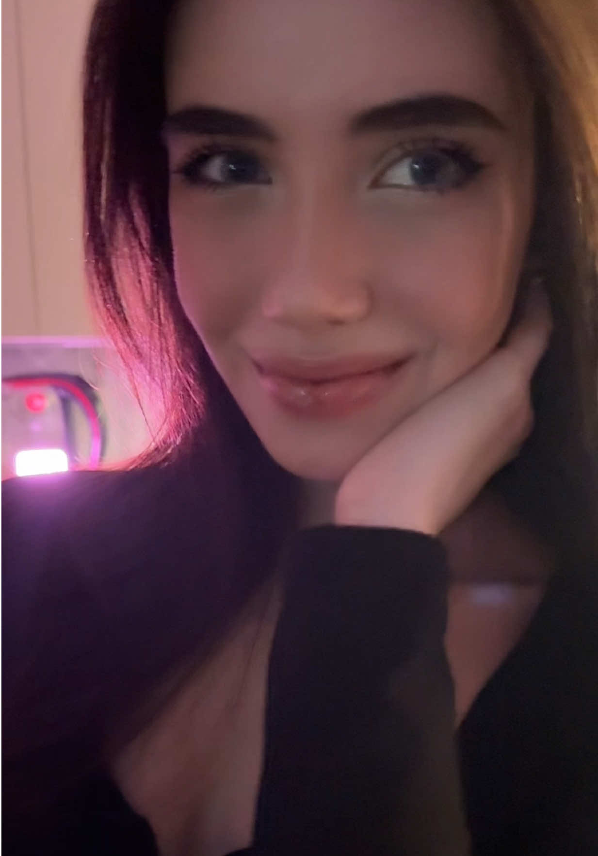 @здесь Стефани