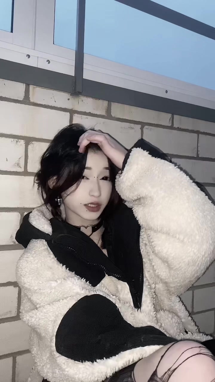 @Bl9tb