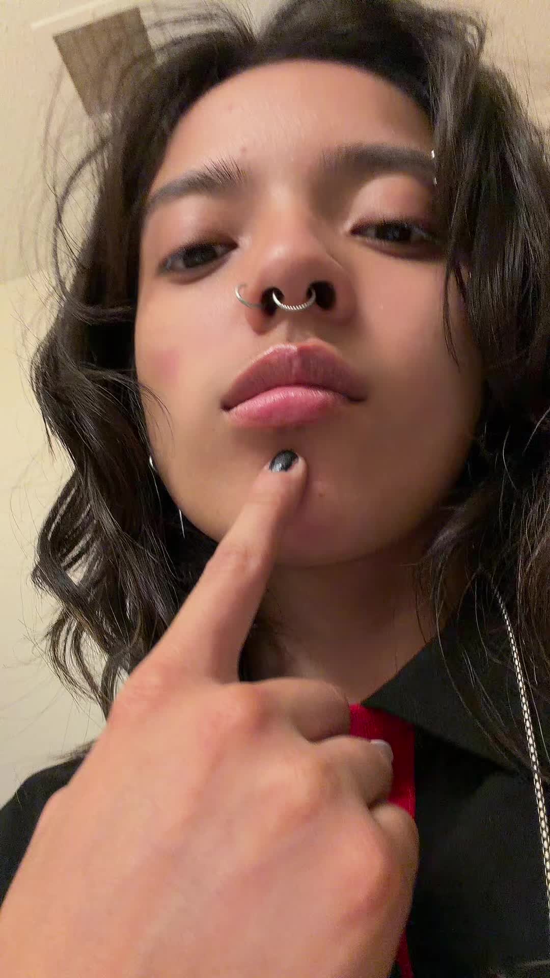 @NANI🌟