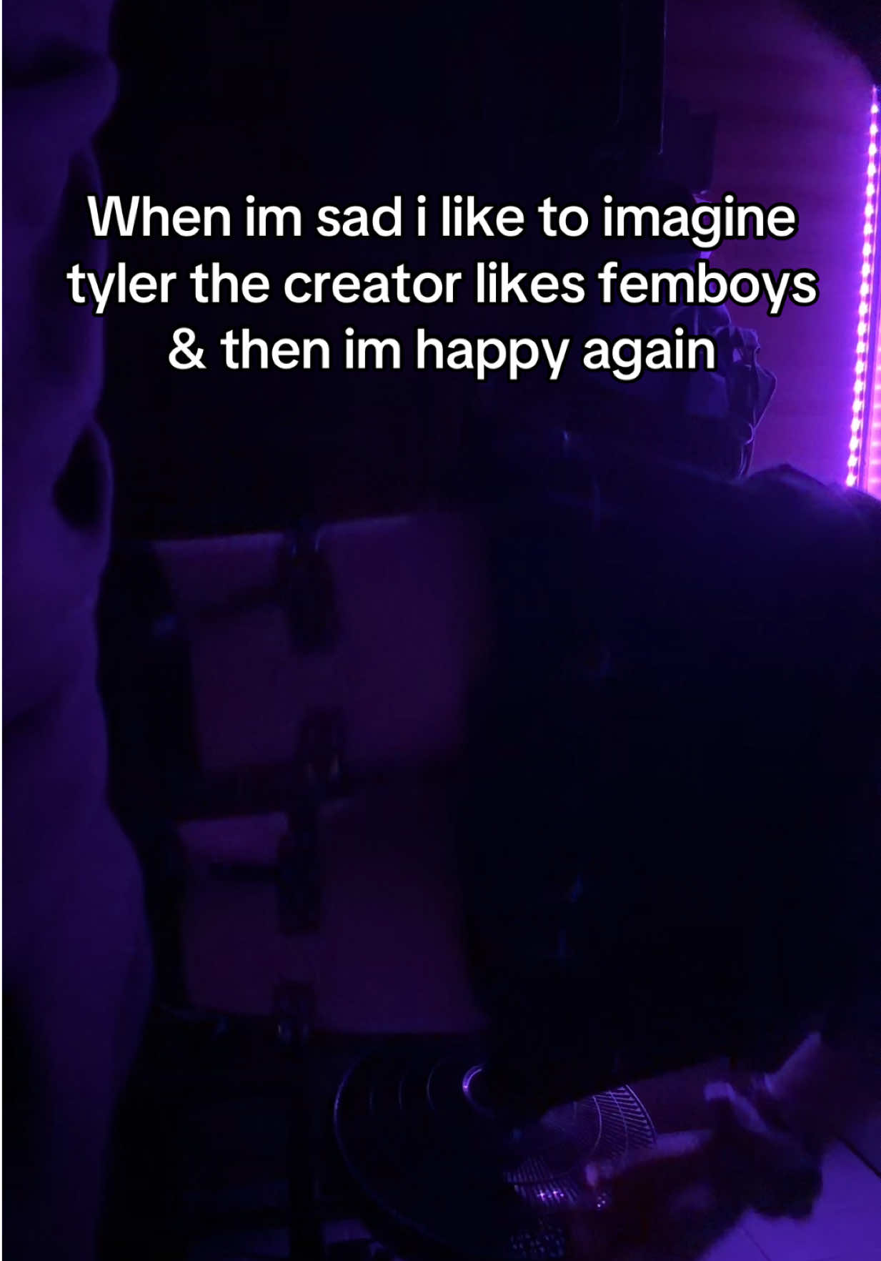@AltyShark
