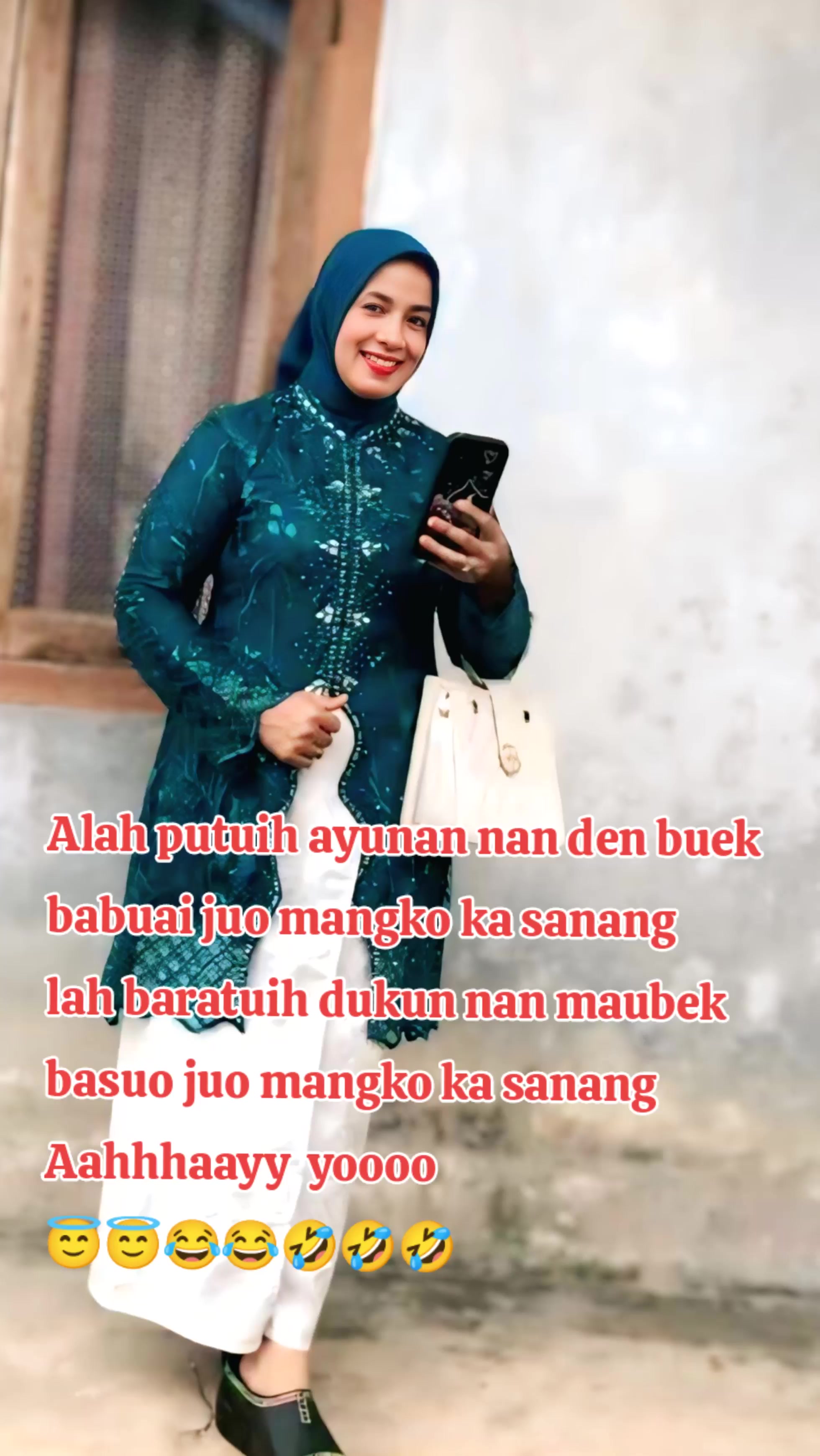 @Dewi Fitria