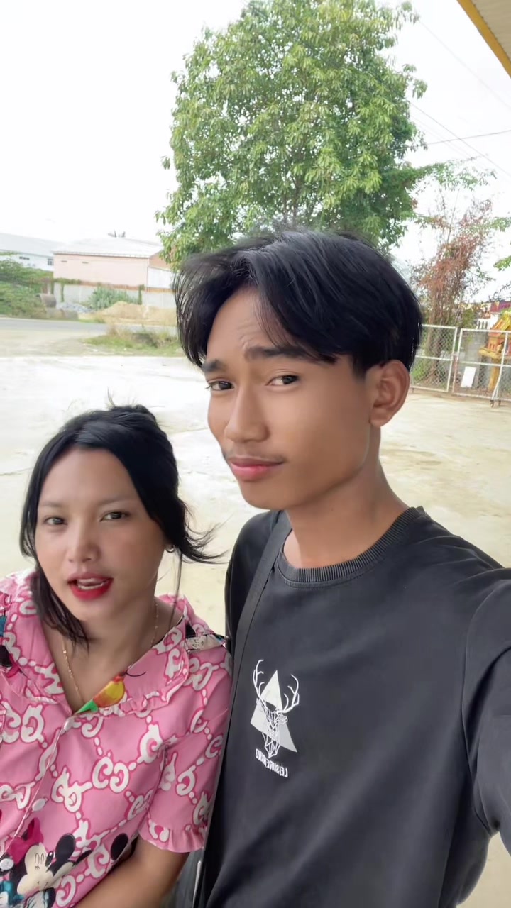 @ចាំល្បីចាំដាក់ឈ្មោះ