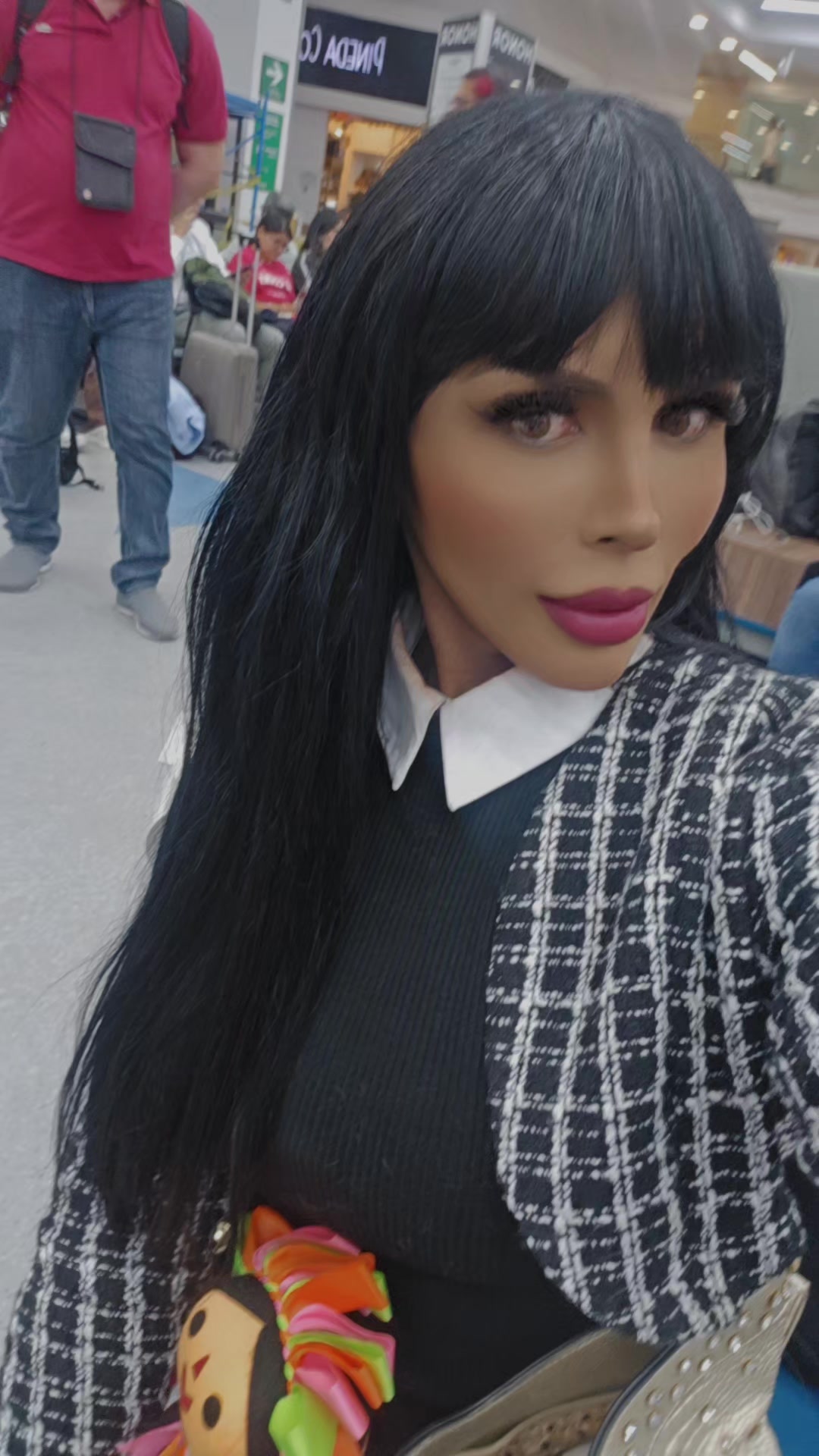 @renata anahi
