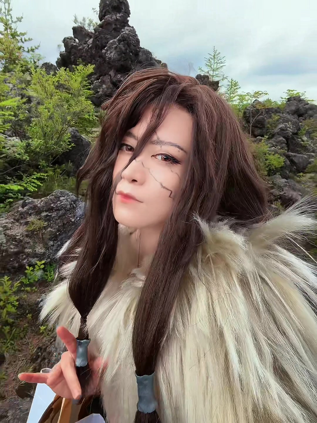 @リョタ