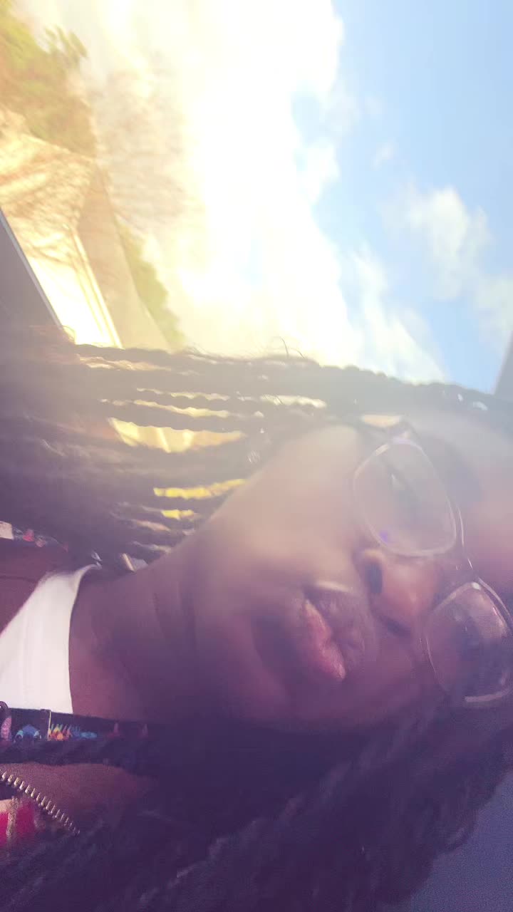 @Ok 🛴ay🌄