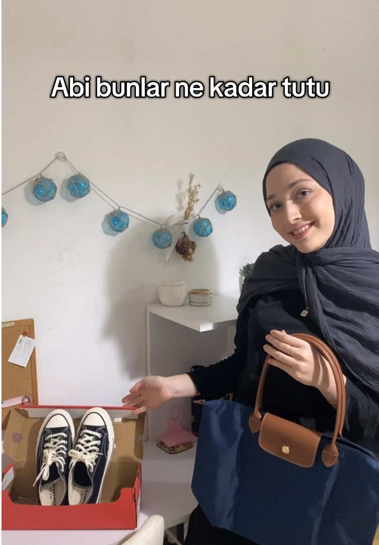 @Zehra Akdere