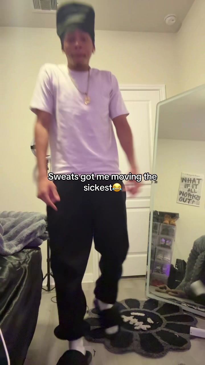 @JEEZO