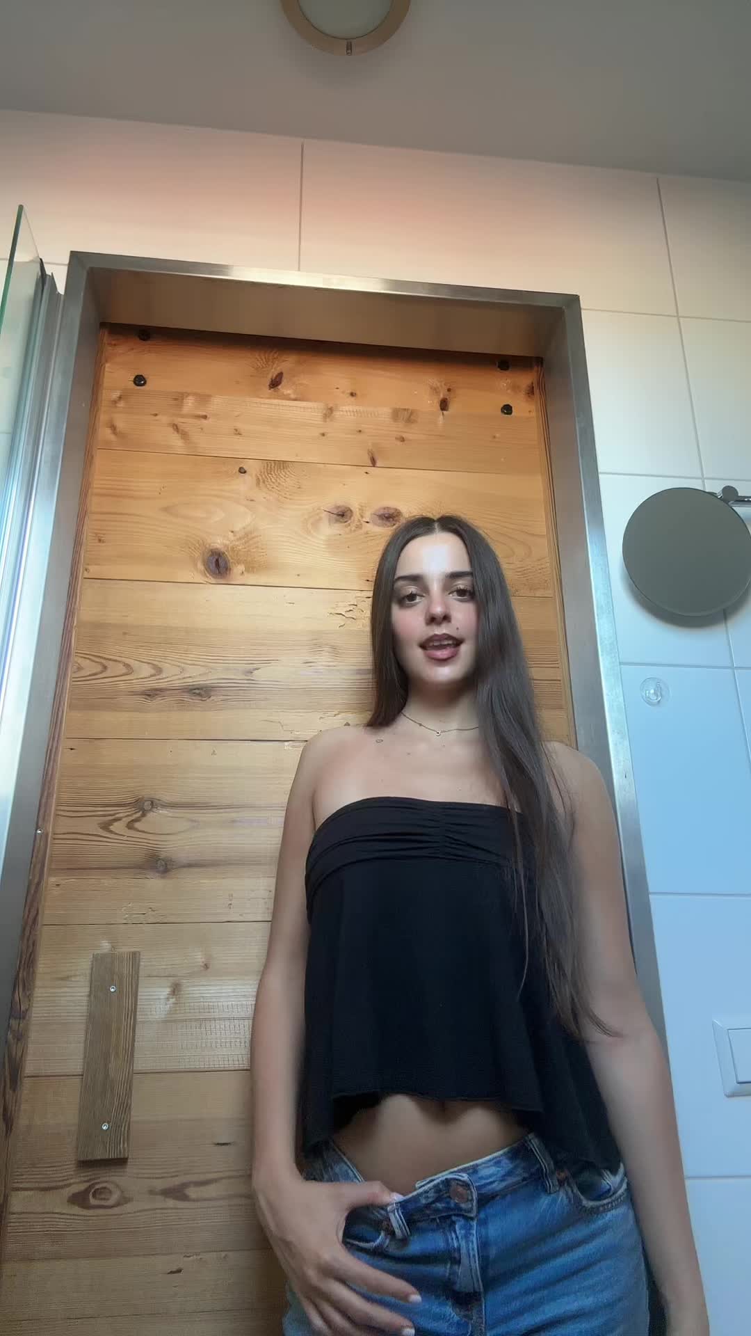 @crisviceens