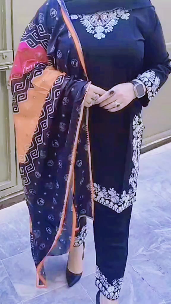 @Aliza Khatak