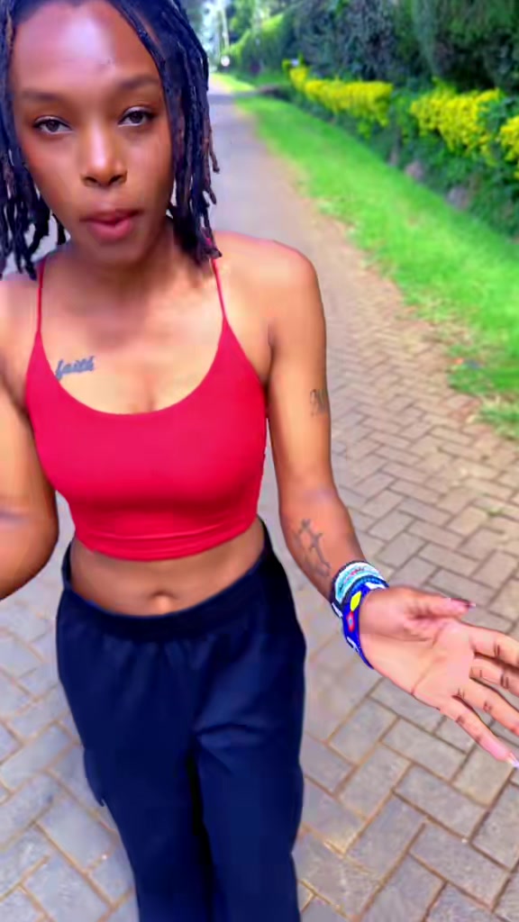 @Nyaboke🌸🦋