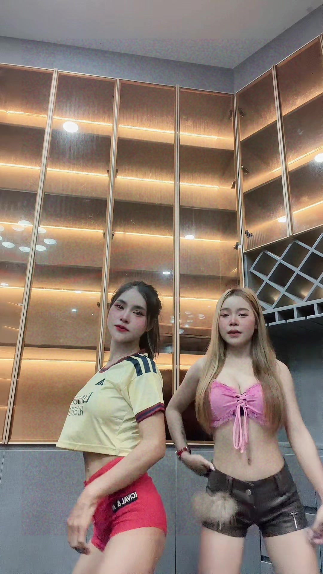 @MEE.NA🩷 ตัวเล็ก🩷