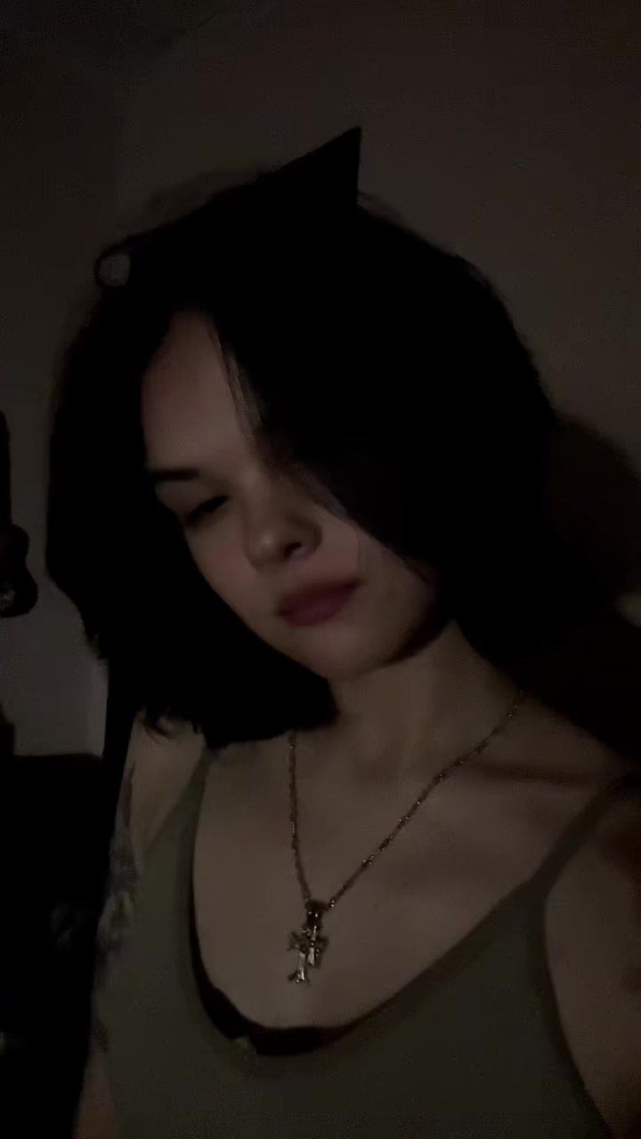 @vivienne🦇hellmate