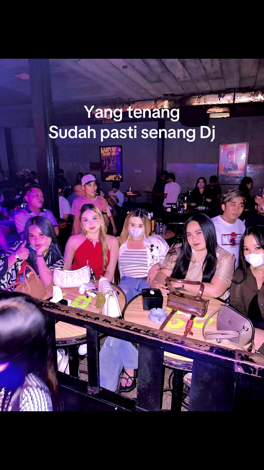 @TezzaComel🦂