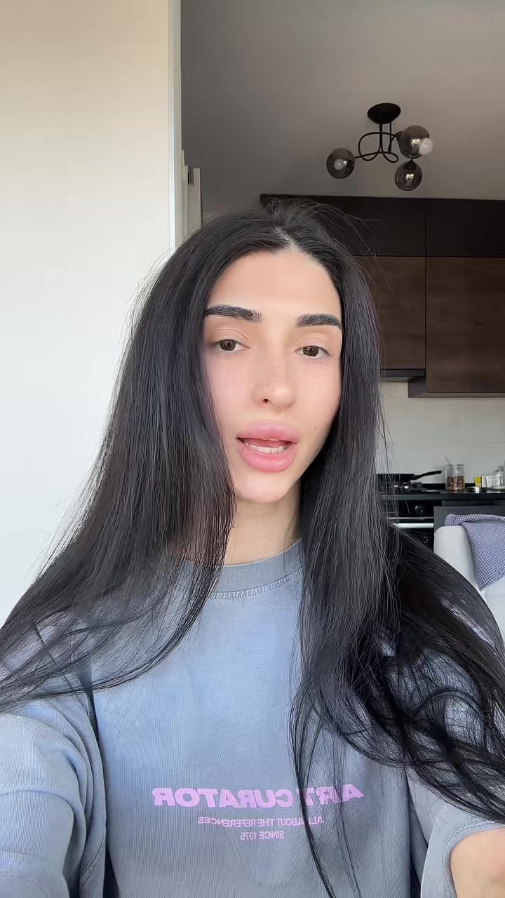 @Vera