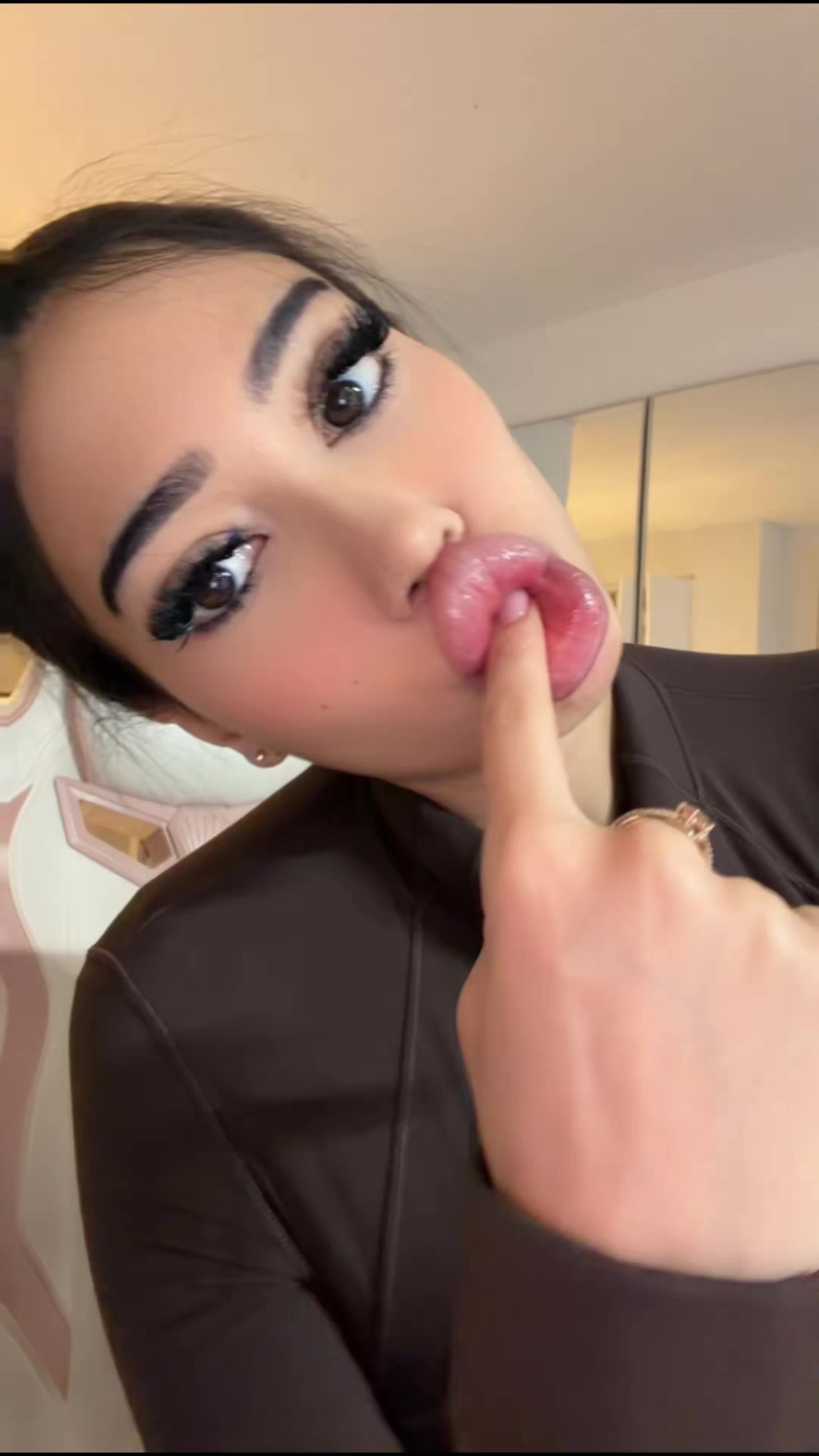 @brattythebaddiee