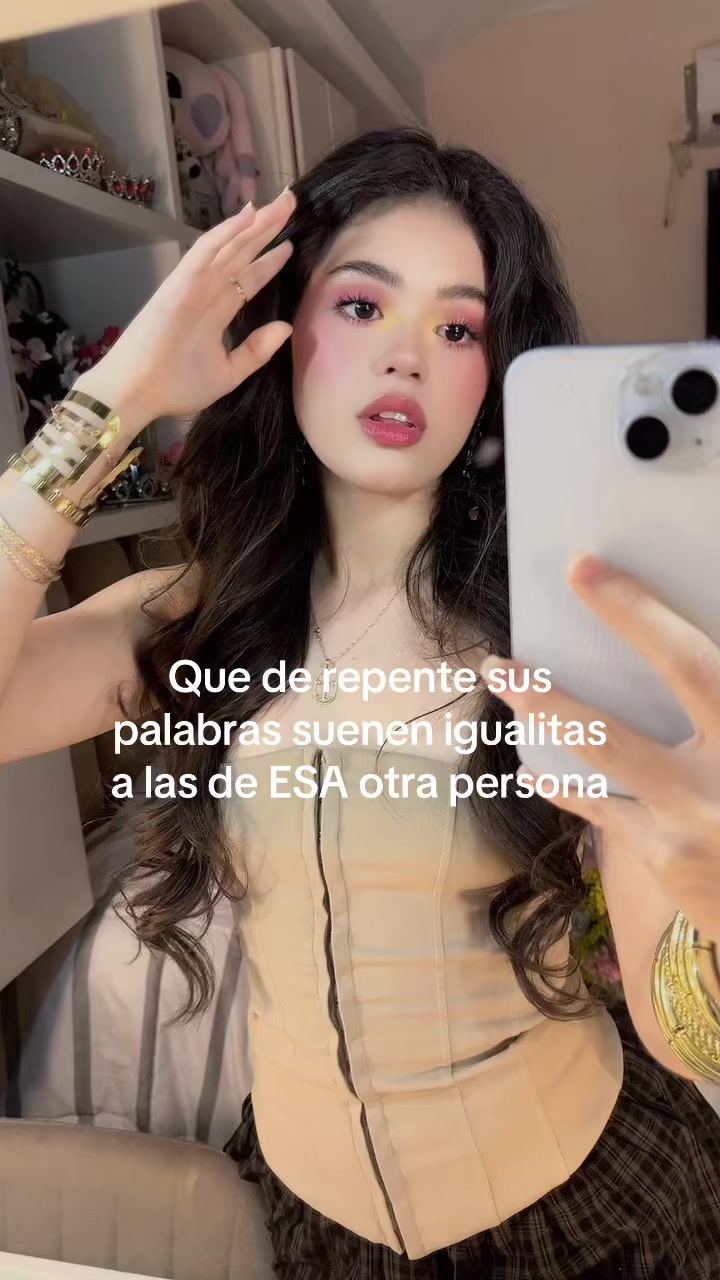 @miavarela.mx_