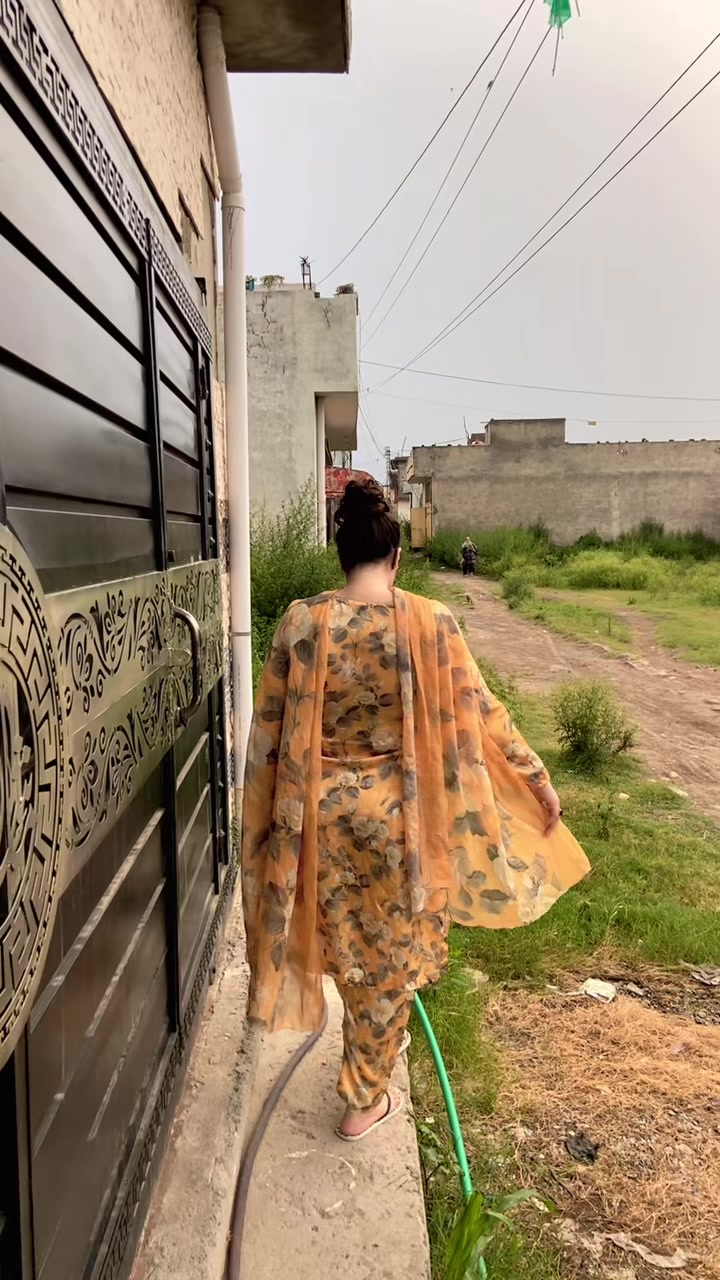 @🧿علیہ خان🧿