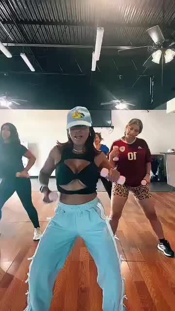 @rossymassageydance