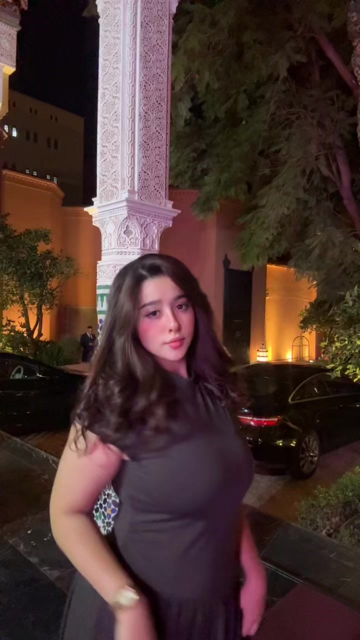 @Farah❤️🥀