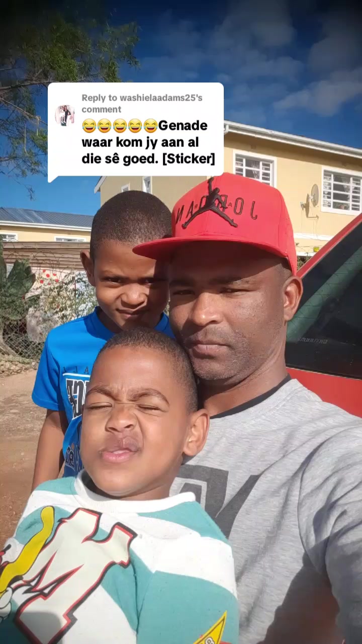 @nolinnoakes.