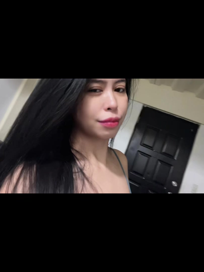@Kmbrly