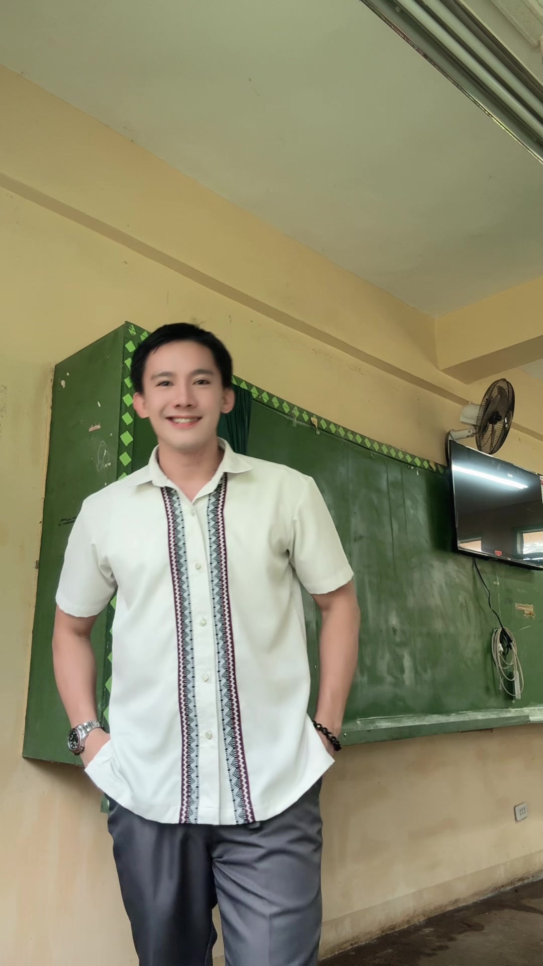 @Mhucky Santos