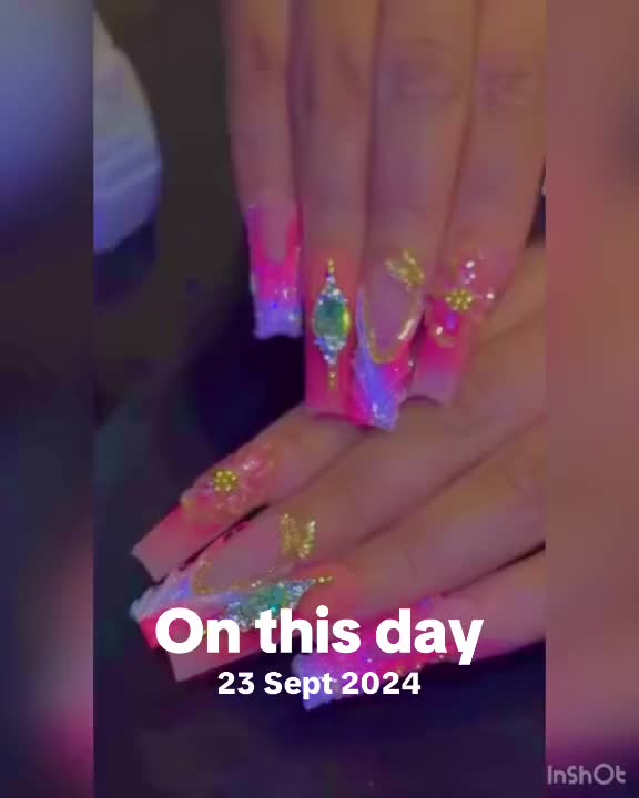 @Nicky the nail artist