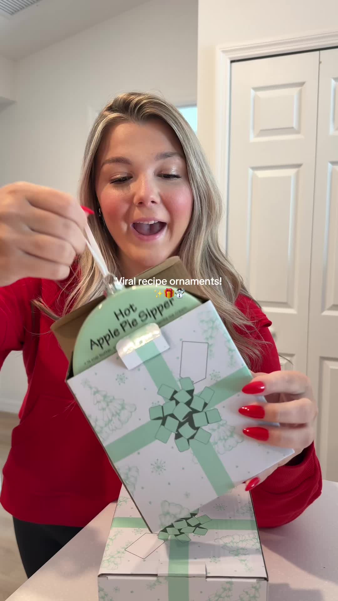 @Caitlyn | Mom Finds & More