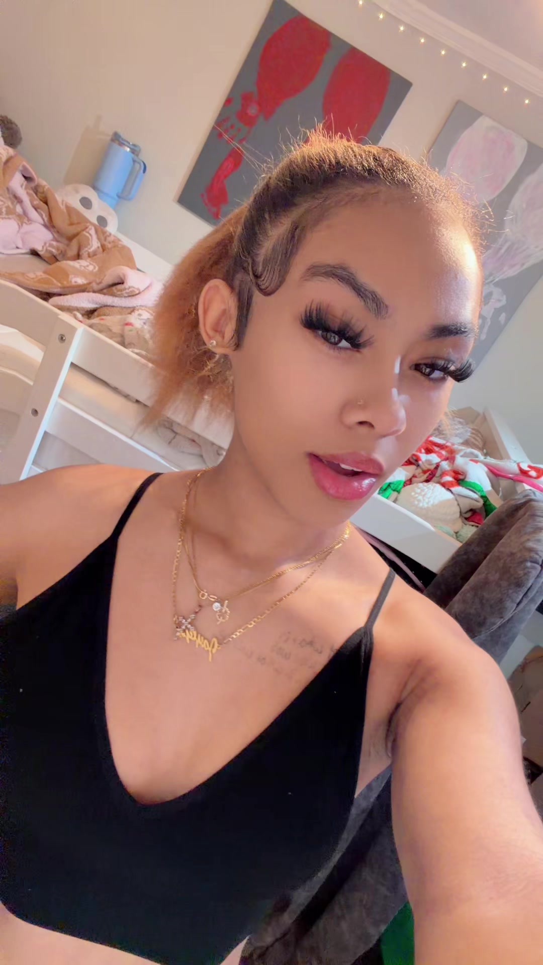 @🧞&zwj;♀️..