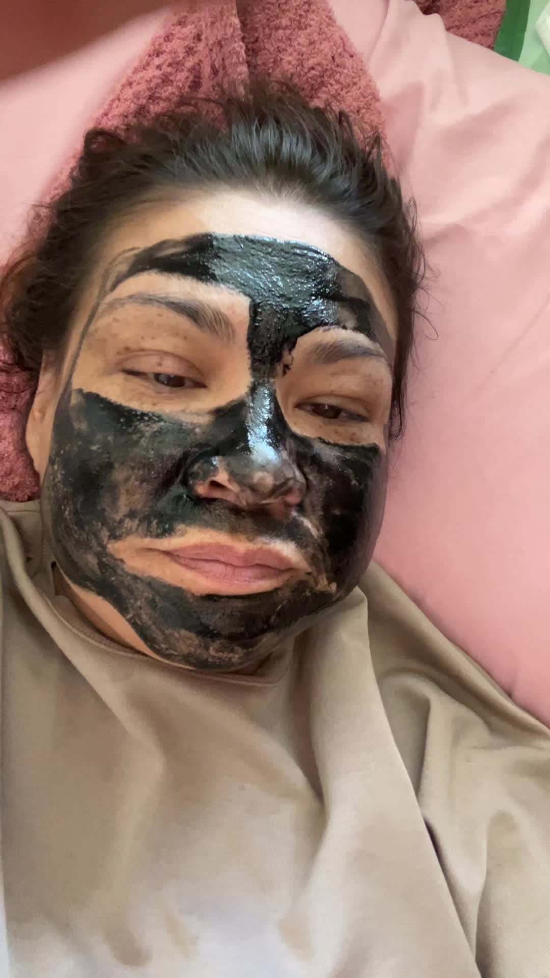 @𝕽 𝖔 𝖘 𝖆 𝕴 𝖘 𝖊 𝖑 𝖆 🌹