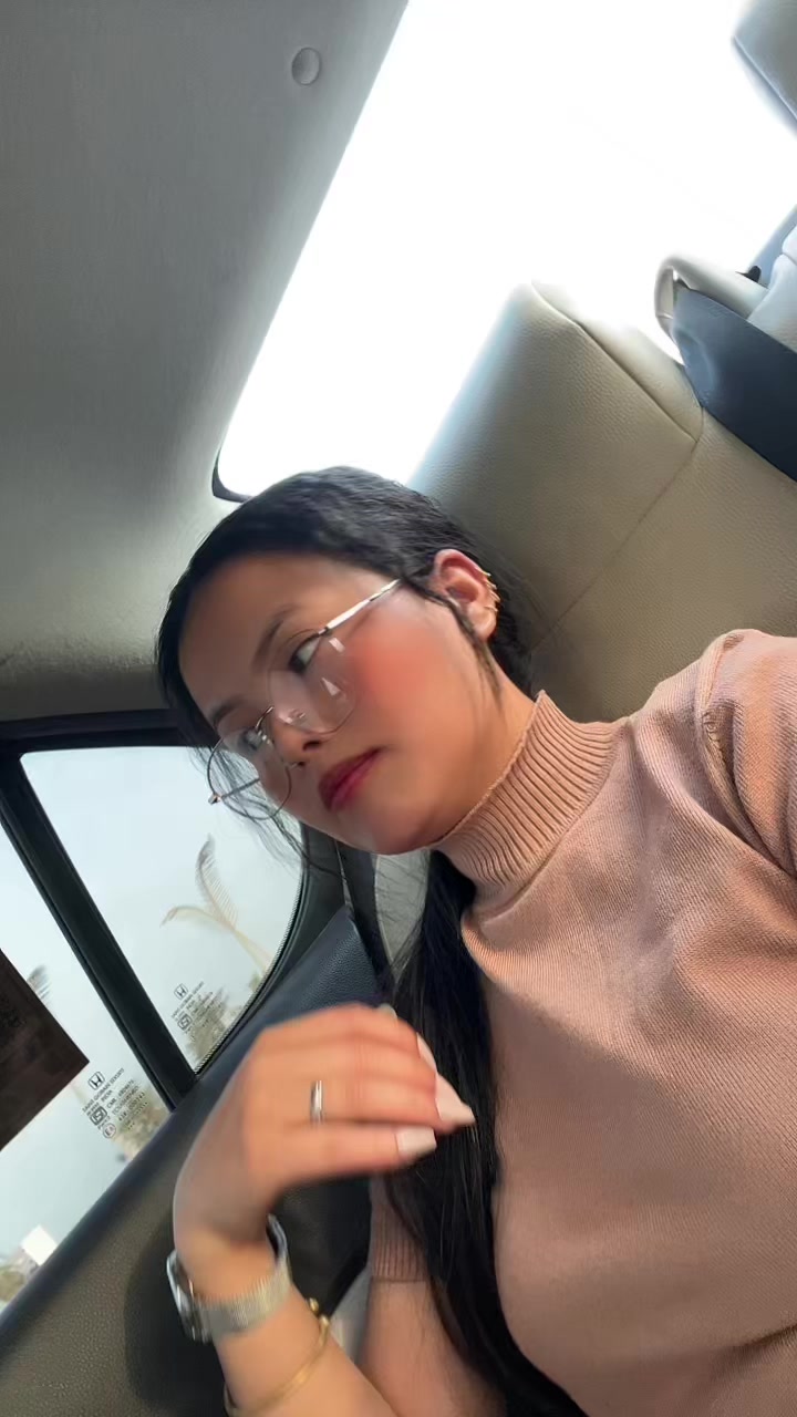 @Theemra🦋