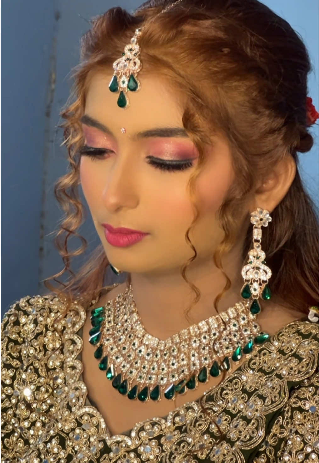 @🦋MUA💄𝕊𝕨𝕖𝕖 𝕋𝕦 👑 🇲🇲