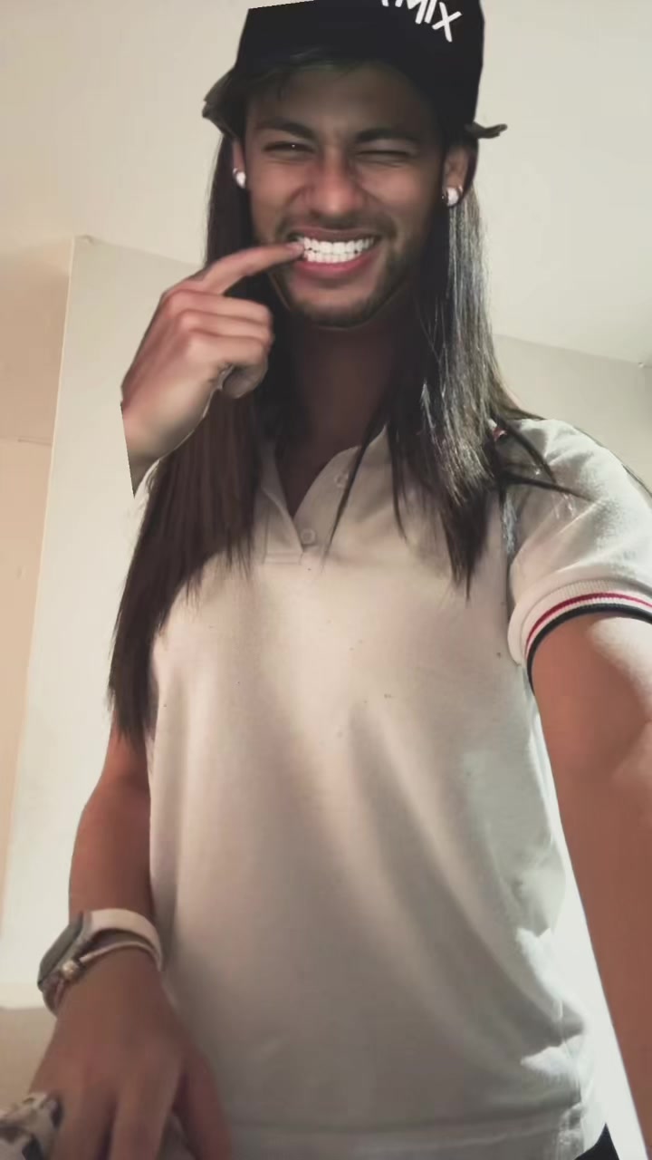 @𝑠ℎ𝑒𝑙𝑦
