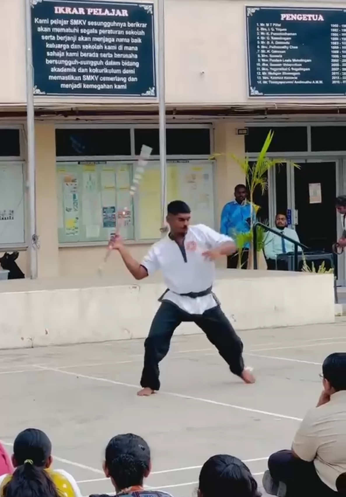 @Sri Murugan Centre