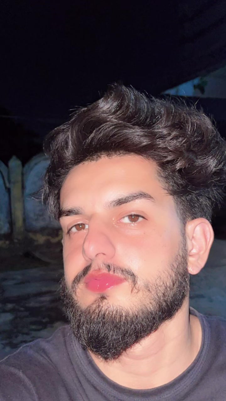 @SARDAR QASIM ✨